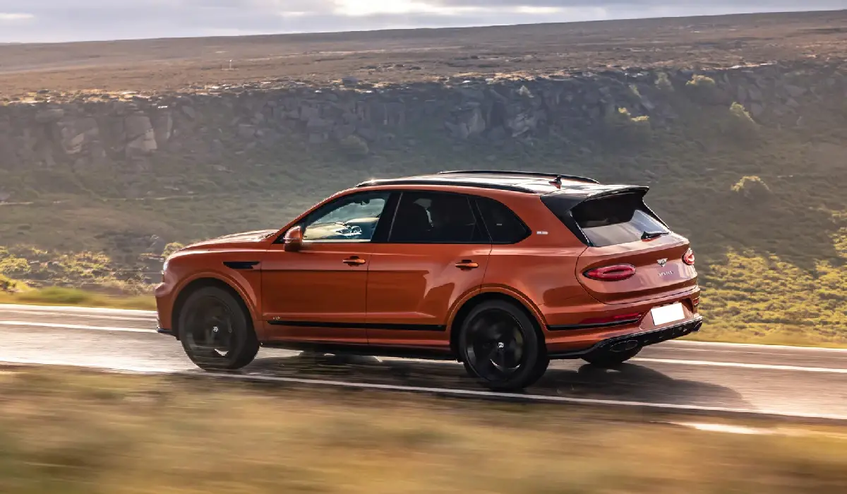 Bentley - Bentayga - Best Car Rentals - Best Preowned Car - Exclusive Concierge Club.webp